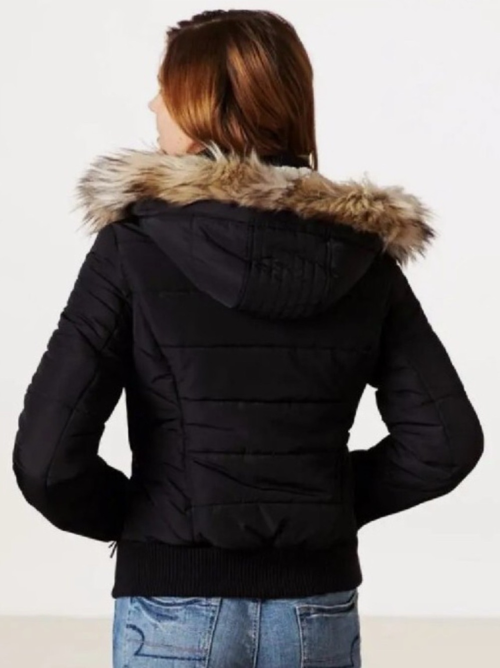 American Eagle Outfitters Y2K - Black Hooded Cropped Puffer Jacket - Picture 2 of 7